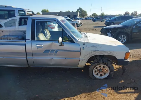 1986 Toyota Pickup 1/2 Ton Rn55 Dlx from USA, damaged, VIN JT4RN55D3G0230093